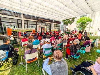 115/3/19攜手信義公益基金會 為「謙和賀」長者共譜樂齡幸福樂章【計畫C】圖片